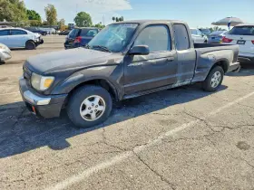 2000 Toyota Tacoma