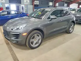 2016 Porsche Macan