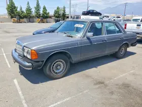 1983 Mercedes-Benz 300 Series