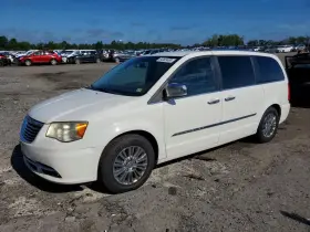 2011 Chrysler Town & Country