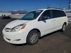 2010 Toyota Sienna