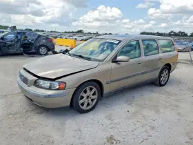2004 Volvo V70