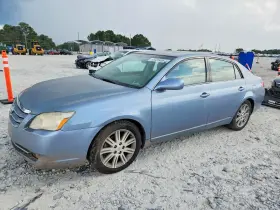 2005 Toyota Avalon