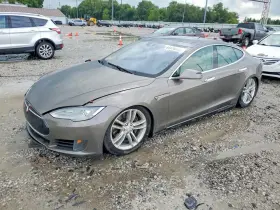 2015 Tesla Model S