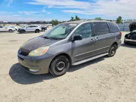 2004 Toyota Sienna