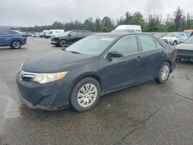 2014 Toyota Camry Hybrid