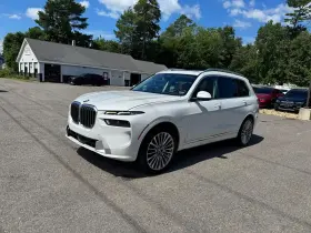 2023 BMW X7
