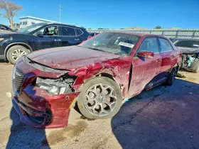 2018 Chrysler 300s