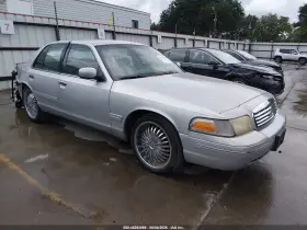 1999 Ford Crown Victoria