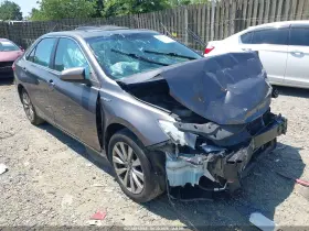 2016 Toyota Camry Hybrid