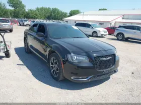 2016 Chrysler 300