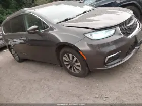 2021 Chrysler Pacifica