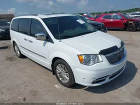 2014 Chrysler Town & Country