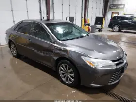 2016 Toyota Camry Hybrid
