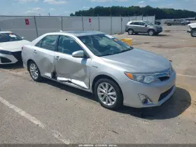 2012 Toyota Camry Hybrid
