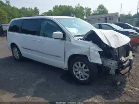 2014 Chrysler Town & Country
