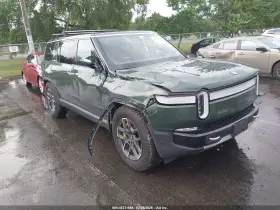 2022 Rivian R1S