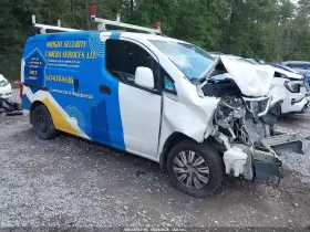 2017 Nissan NV 200