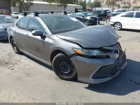 2021 Toyota Camry Hybrid