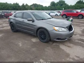 2013 Chrysler 200