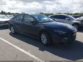 2025 Toyota Camry Hybrid