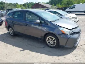 2015 Toyota Prius V