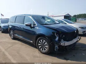 2022 Chrysler Pacifica Hybrid