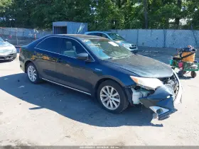 2013 Toyota Camry Hybrid