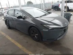 2024 Toyota Prius