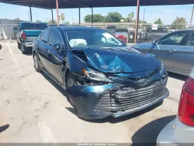 2018 Toyota Camry Hybrid