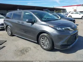 2025 Toyota Sienna Hybrid