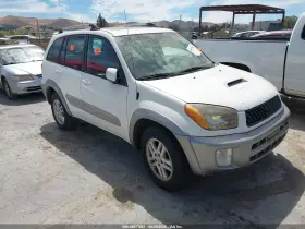 2003 Toyota RAV4