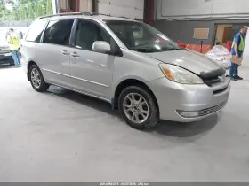 2004 Toyota Sienna