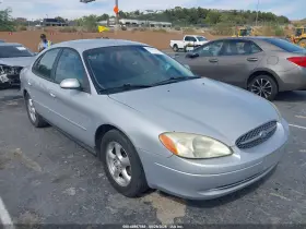 2002 Ford Taurus