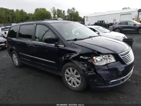 2014 Chrysler Town & Country