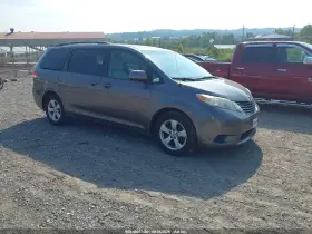 2012 Toyota Sienna