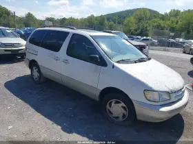 2000 Toyota Sienna