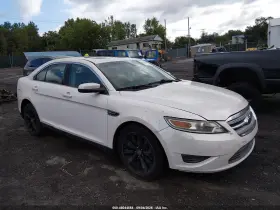 2013 Ford Taurus