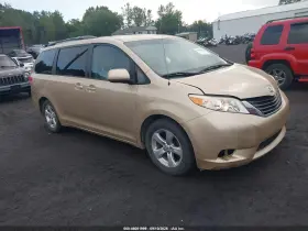 2011 Toyota Sienna