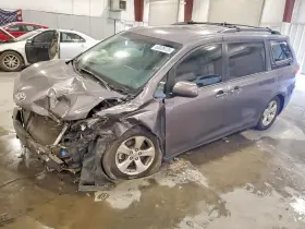 2013 Toyota Sienna