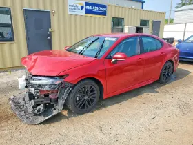 2025 Toyota Camry Hybrid