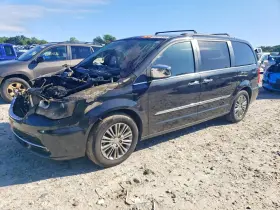 2013 Chrysler Town & Country
