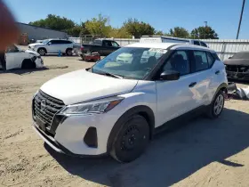 2024 Nissan Kicks