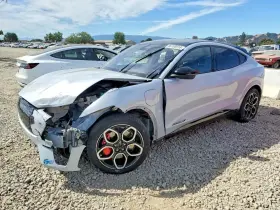 2021 Ford Mustang Mach-E