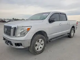 2018 Nissan Titan