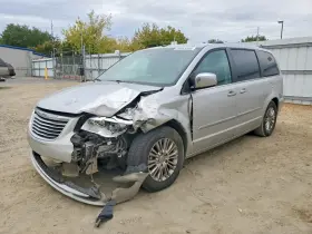 2011 Chrysler Town & Country