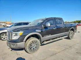 2017 Nissan Titan