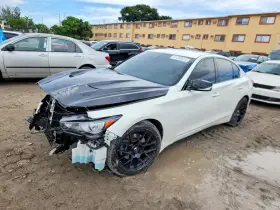 2015 Infiniti Q50