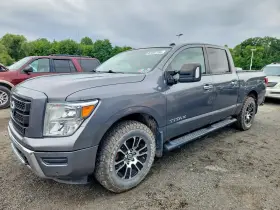 2021 Nissan Titan