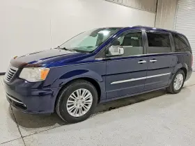 2013 Chrysler Town & Country